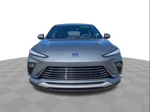 Certified 2024 Buick Envista Preferred w/ Advanced Safety Package image 9