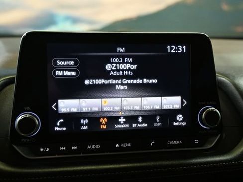 Used 2023 Nissan Rogue SV AWD/4WD image 30