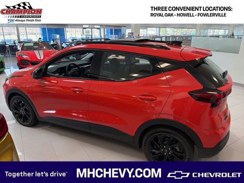 New 2027 Chevrolet Bolt RS w/ Technology Package image 5