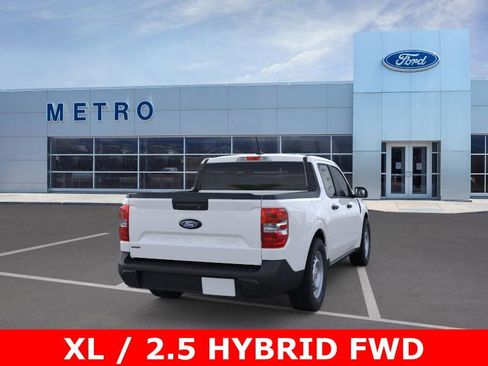 New 2025 Ford Maverick XL image 8