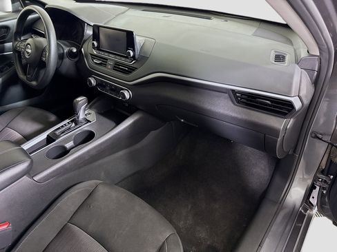 Used 2023 Nissan Altima 2.5 S FWD image 30