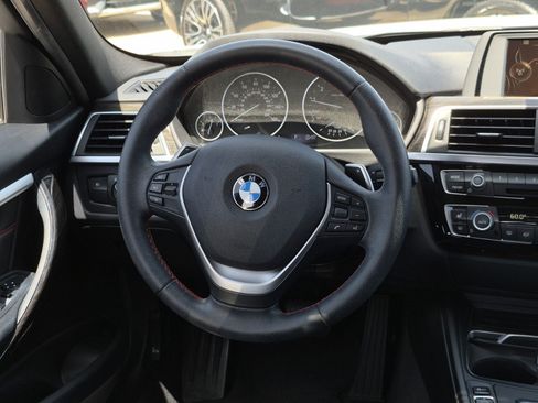 Used 2016 BMW 328i Sedan RWD image 18