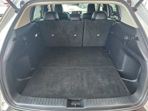 Used 2024 MAZDA CX-50 AWD 2.5 S w/ Preferred Package image 6