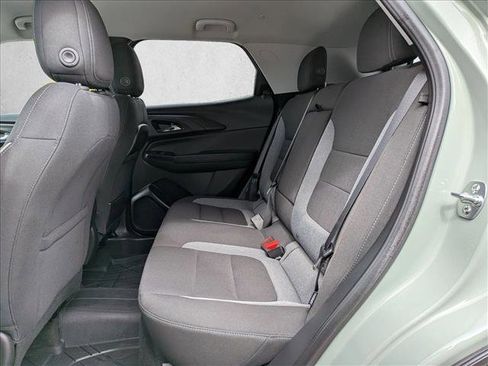 Used 2025 Chevrolet TrailBlazer LT w/ Convenience Package image 23