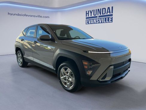 New 2026 Hyundai Kona SE AWD/4WD image 8