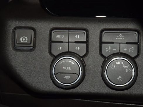 New 2026 Chevrolet Silverado 1500 LT w/ All Star Edition Plus image 33