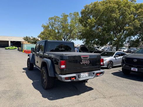 Used 2022 Jeep Gladiator Mojave w/ Cold Weather Group AWD/4WD image 4