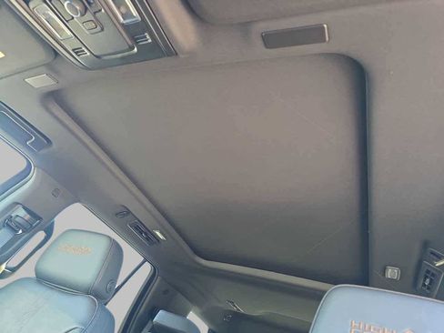 New 2025 Chevrolet Tahoe High Country image 16