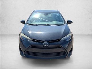 Used 2018 Toyota Corolla LE video 2