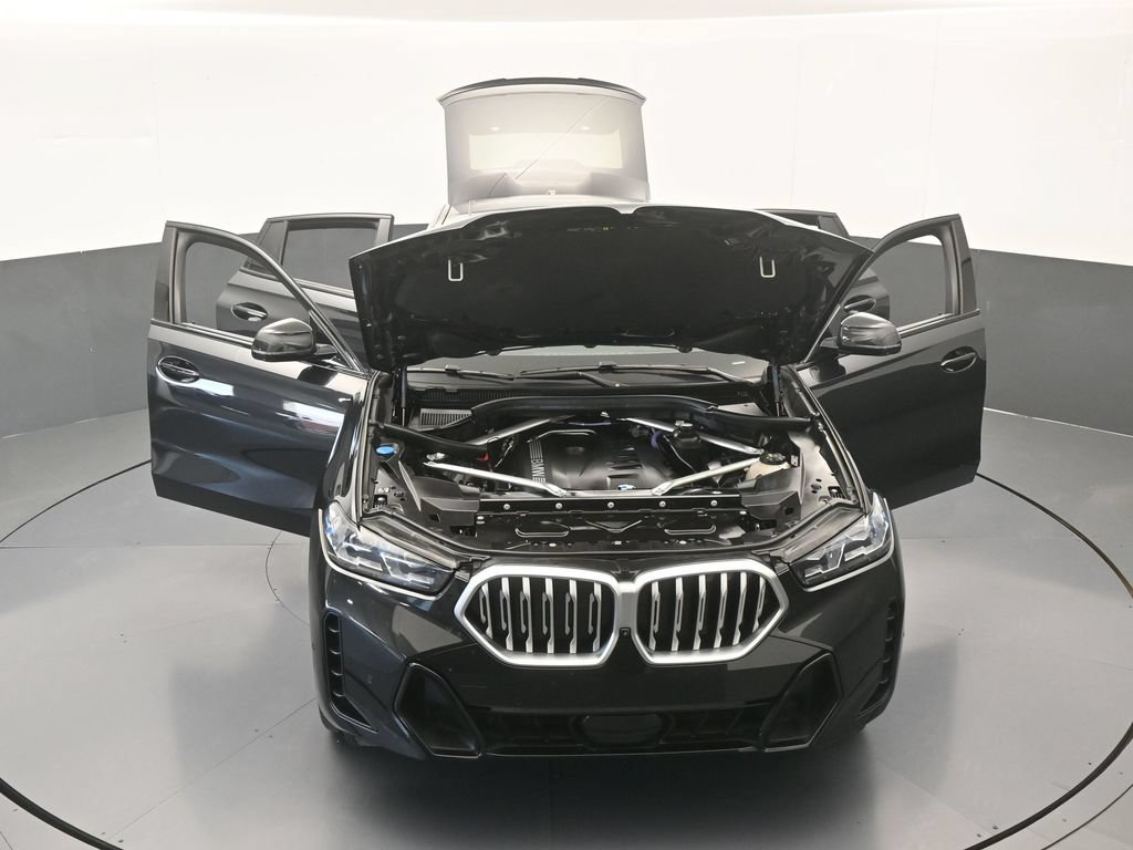 Used 2025 BMW X6 xDrive40i AWD/4WD image 81