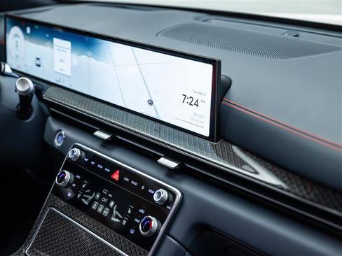 New 2026 Genesis GV80 3.5T e-SC image 43