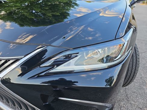 Used 2020 Lexus ES 350 w/ Premium Package FWD image 32