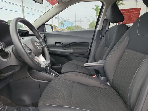 Certified 2022 Nissan Kicks S FWD image 23