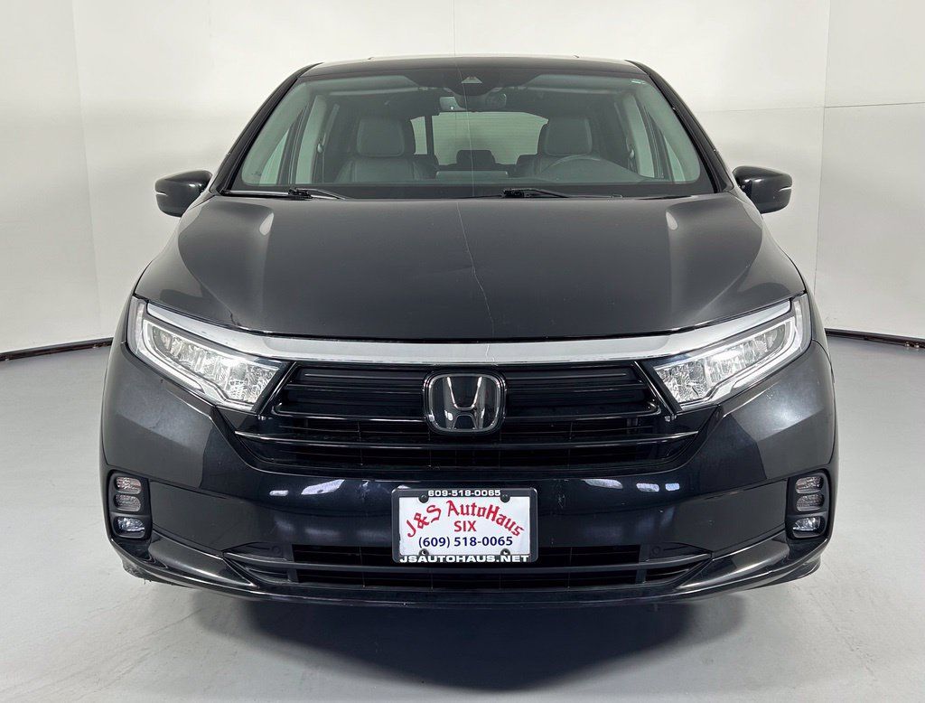 Used 2024 Honda Odyssey EX-L image 2