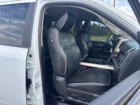 Used 2023 RAM 2500 Laramie AWD/4WD image 56