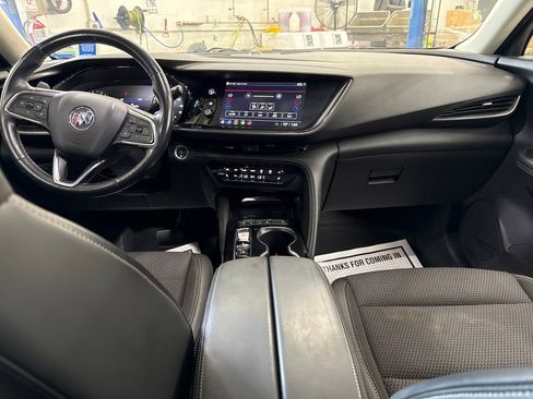 Used 2022 Buick Envision Preferred AWD/4WD image 18