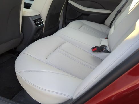 Certified 2025 Hyundai Sonata Limited image 16