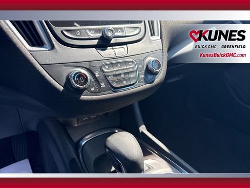 Used 2023 Chevrolet Malibu LT w/ Driver Confidence Package FWD image 28