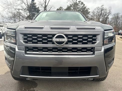 New 2026 Nissan Frontier SV w/ All-Weather Content Package AWD/4WD image 37