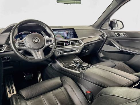 Used 2022 BMW X5 M50i AWD/4WD image 34