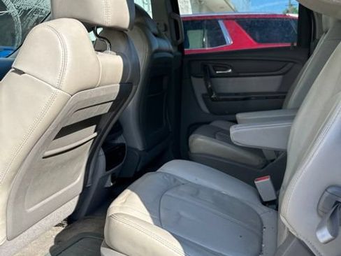 Used 2015 GMC Acadia SLT FWD image 12