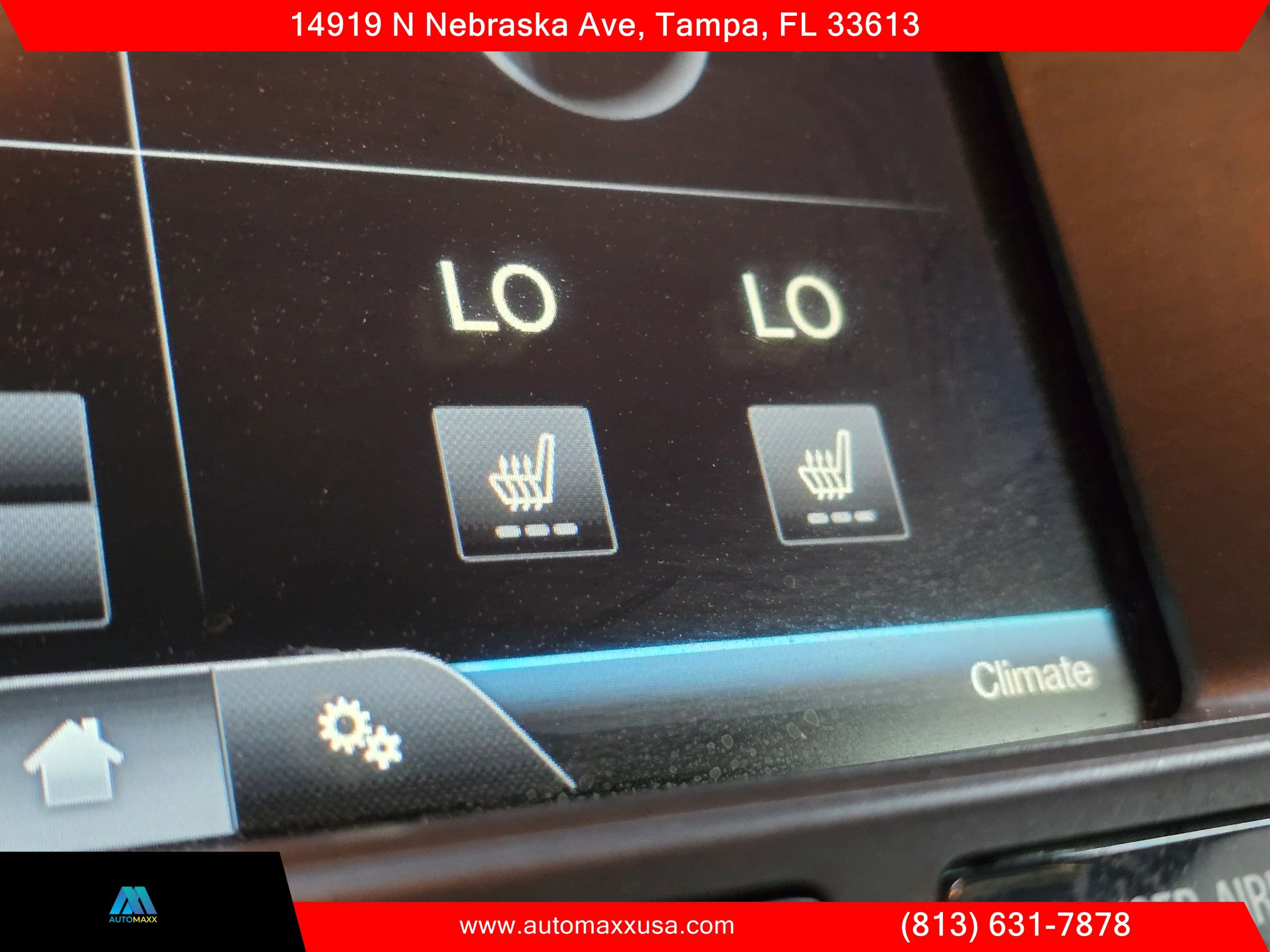 Used 2016 Ford Explorer XLT w/ Equipment Group 202A FWD image 23
