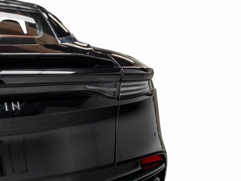 Used 2019 Aston Martin DBS Superleggera image 16