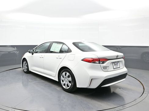 Certified 2020 Toyota Corolla LE image 8