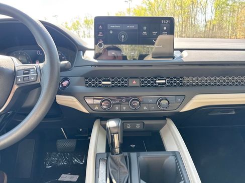New 2026 Honda Accord SE image 13