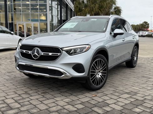 New 2026 Mercedes-Benz GLC 300 image 1