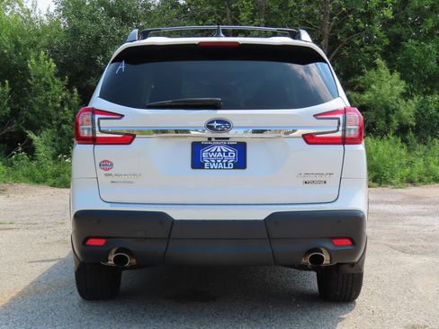 Used 2024 Subaru Ascent Touring AWD/4WD image 19