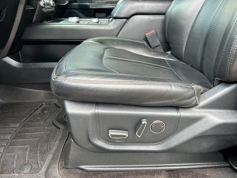 Used 2021 Ford Expedition Limited AWD/4WD image 29