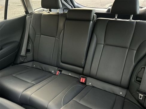 Certified 2022 Subaru Outback Limited image 23