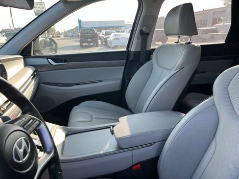 Used 2023 Hyundai Palisade SEL w/ Premium Package AWD/4WD image 9