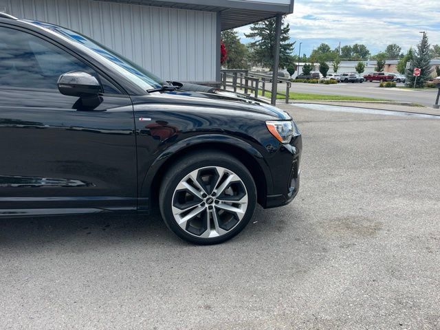 Used 2021 Audi Q3 2.0T Premium AWD/4WD image 13