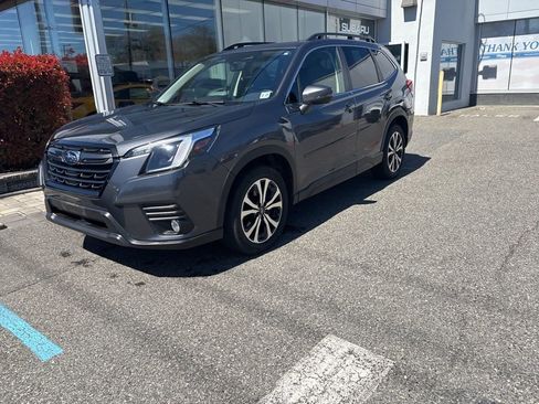 Used 2022 Subaru Forester Limited w/ Popular Package #2 image 3
