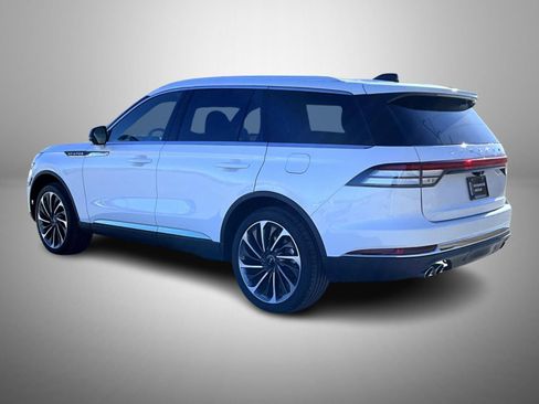New 2026 Lincoln Aviator Reserve image 7
