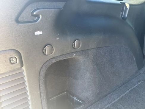 Used 2020 Jeep Grand Cherokee Overland image 32