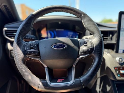 Used 2020 Ford Explorer ST w/ Premium Technology Package AWD/4WD image 29