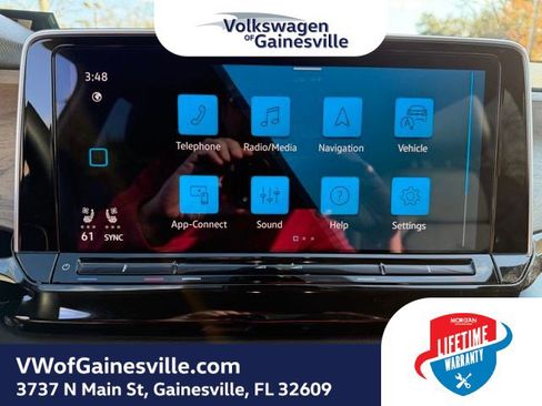 Used 2025 Volkswagen Atlas SE image 27