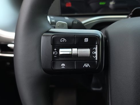 New 2026 Hyundai Ioniq 9 SE AWD/4WD image 26