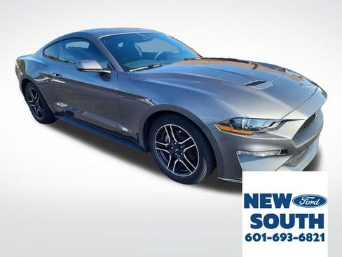 Used 2022 Ford Mustang Coupe w/ Equipment Group 101A image 7