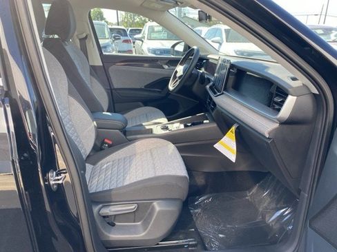 New 2025 Volkswagen Tiguan S image 44