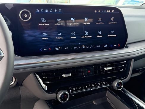 New 2026 Chevrolet Suburban LT w/ Comfort Package image 12