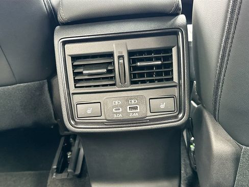New 2026 Subaru Forester Touring AWD/4WD image 32