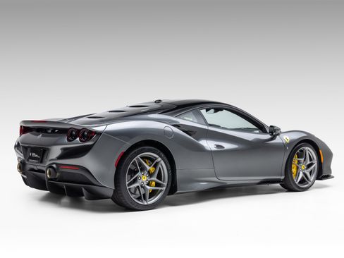 Used 2021 Ferrari F8 Tributo image 66
