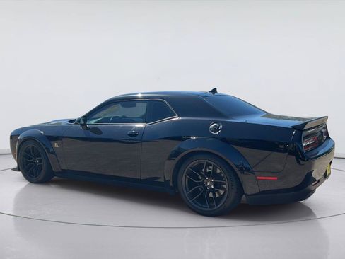 Used 2022 Dodge Challenger R/T Scat Pack RWD image 6