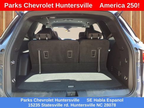 Certified 2022 Chevrolet Traverse LT FWD image 32