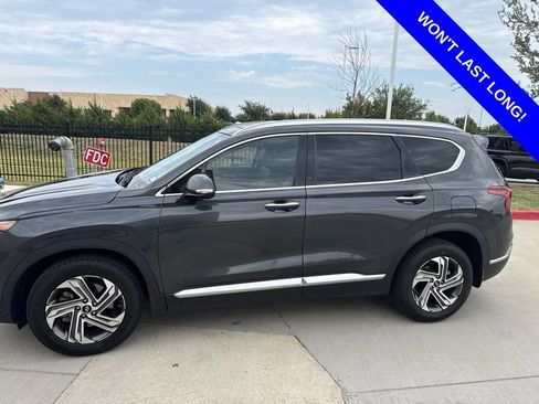 Used 2022 Hyundai Santa Fe SEL w/ Convenience + Premium Package FWD image 2