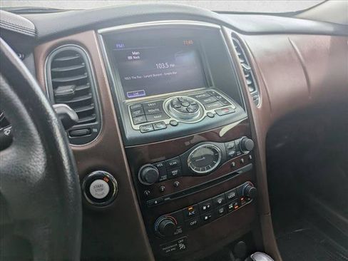 Used 2016 INFINITI QX50 AWD w/ Deluxe Touring Package image 12